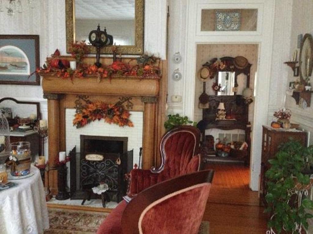 Belle Hearth Bed And Breakfast Waynesboro Exterior photo